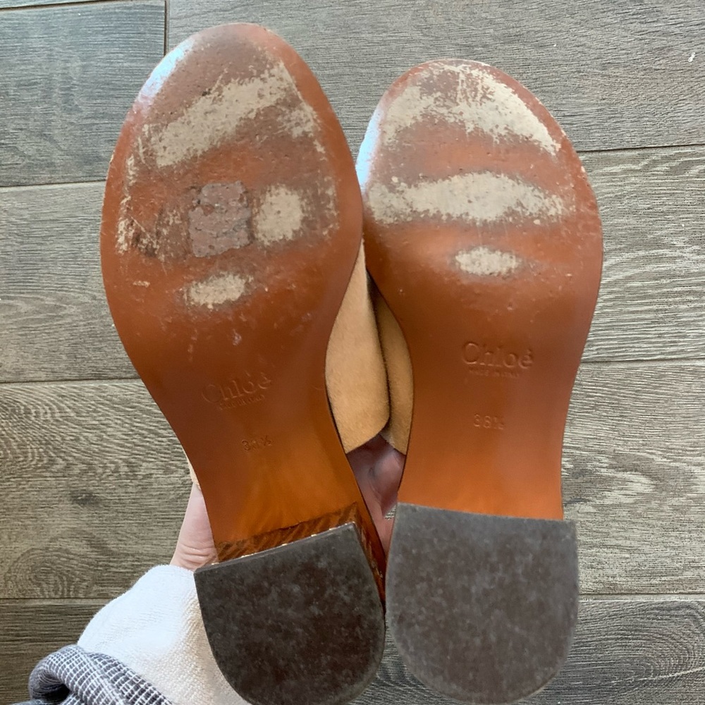 Like new Chloe beige suede mules - Picture 4 of 6